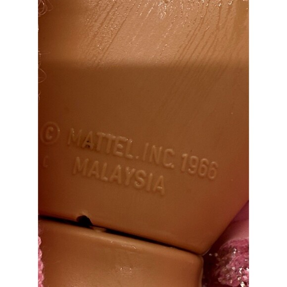 Vintage 1992 Barbie 30th Anniversary Doll #2282 Walmart Exclusive Mattel - Picture 6 of 13